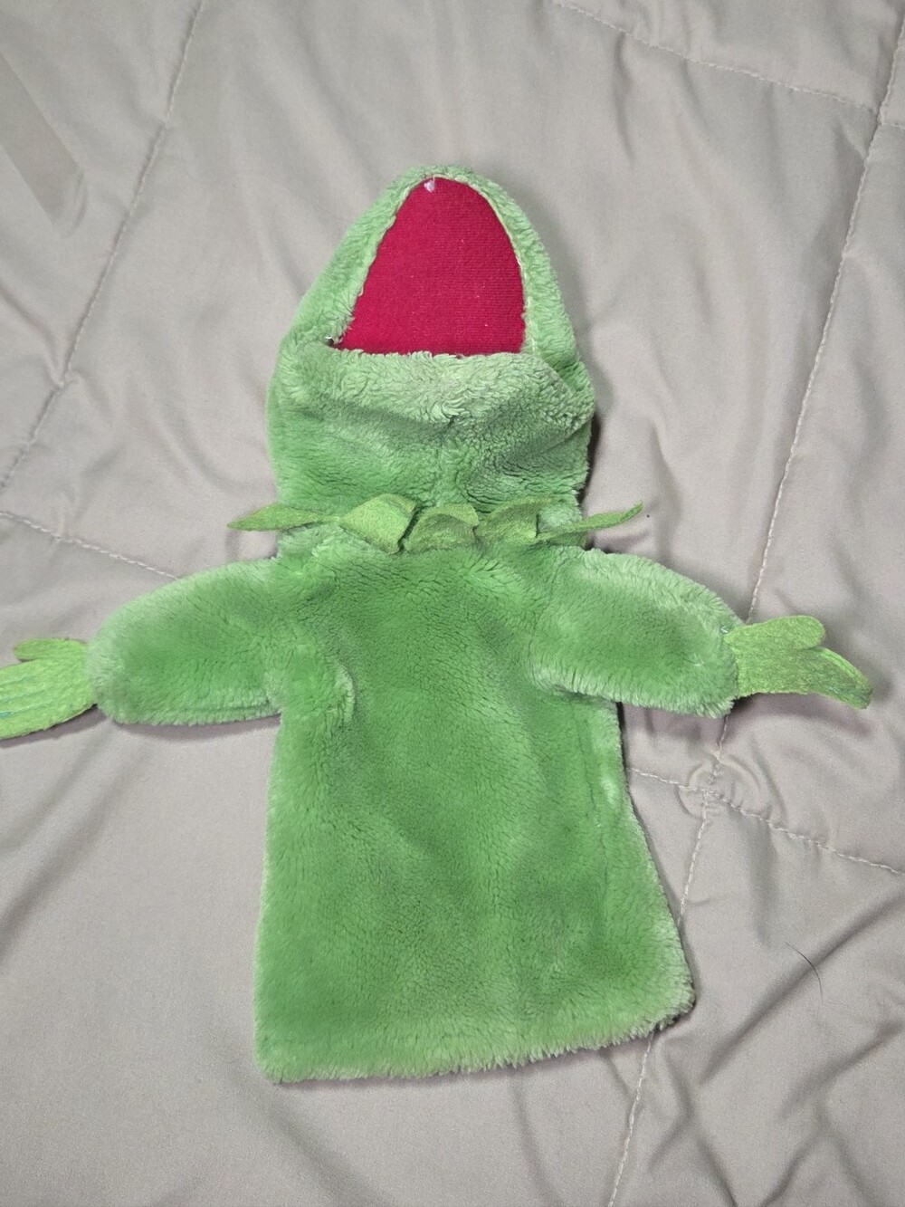 Vintage Kermit The Frog Hand Puppet 1988 Henson Associates Plush Toy
